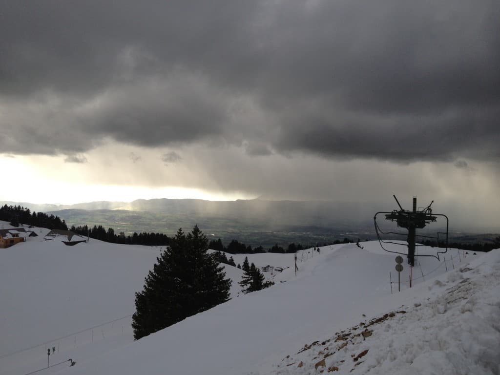Averse de neige vue depuis le Semnoz