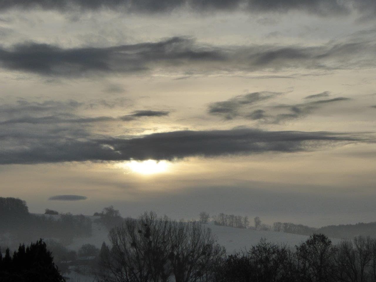 Le soleil perce