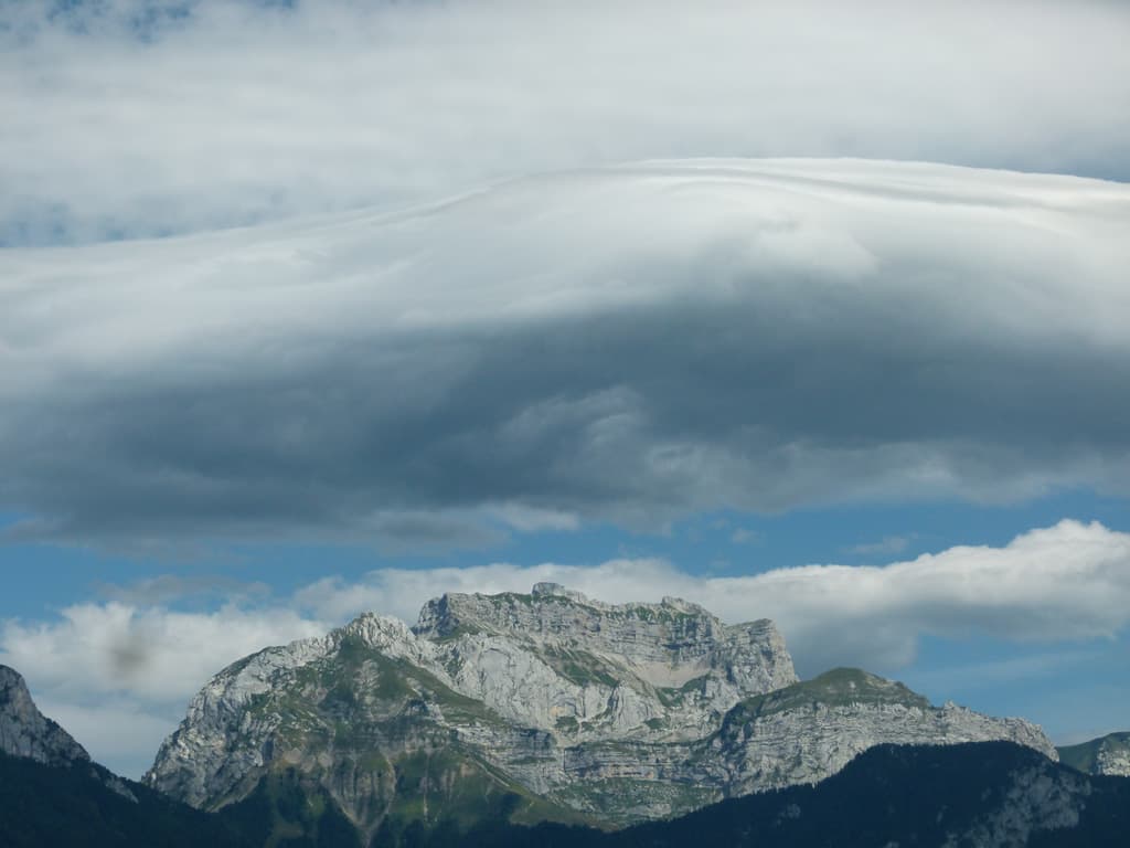 La Tournette est coiffée