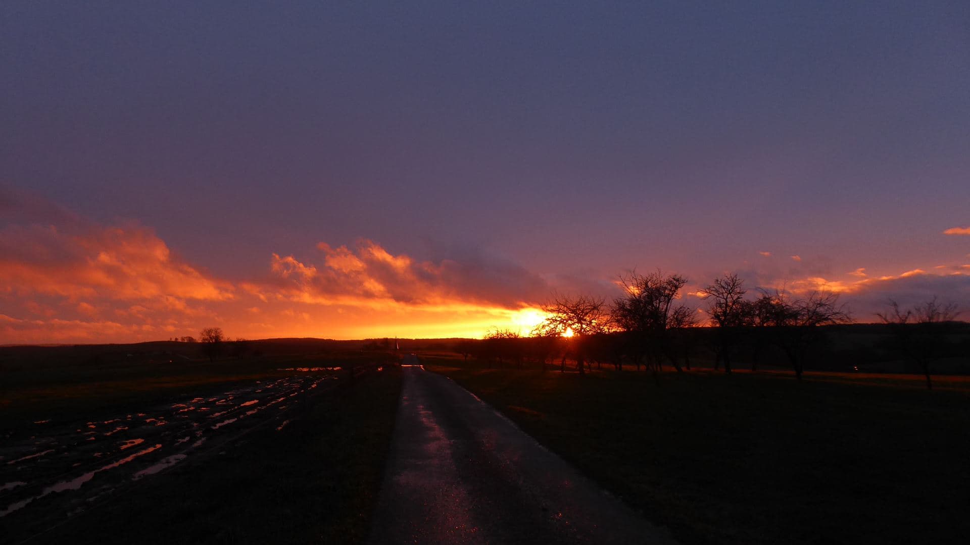 Au coucher du soleil