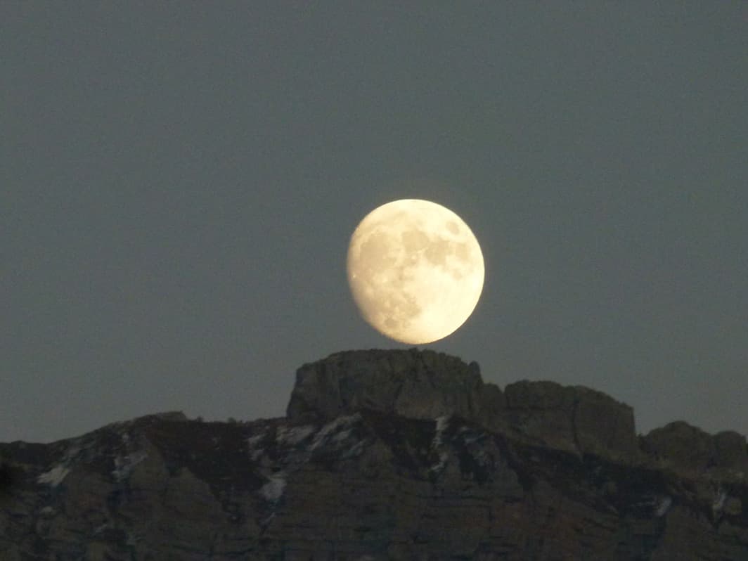 La Lune au top