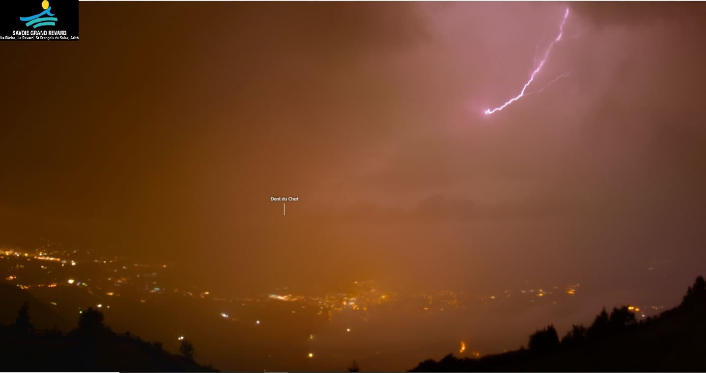 Quand une webcam devient chasseur d'orages
