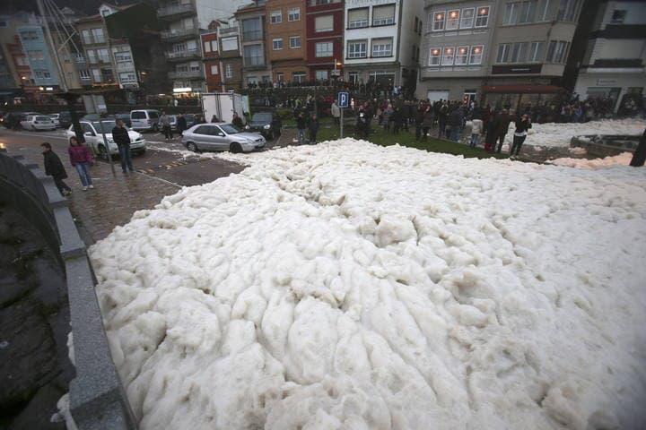 Image d'illustration pour Vagues meurtrières sur les côtes atlantiques