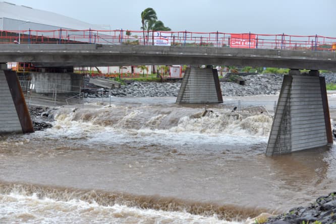 Image d'illustration pour Bilan du passage de Bejisa près de La Réunion