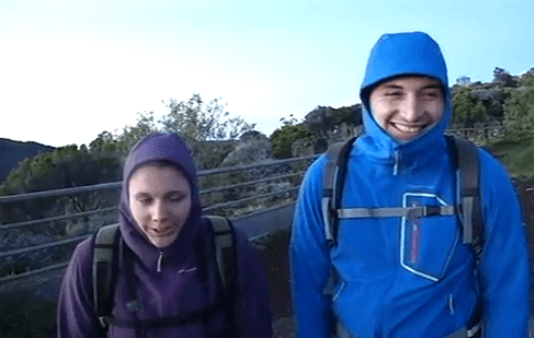 Image d'illustration pour La Réunion : hiver austral, requins et forte houle