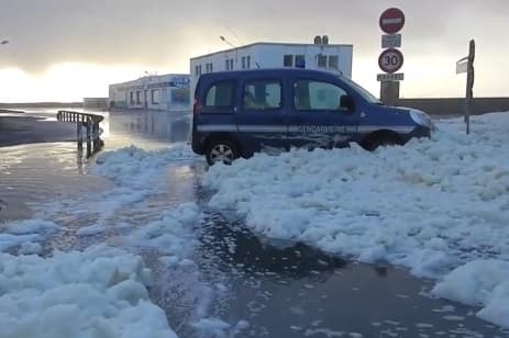 Image d'illustration pour Synthèse de l'épisode vagues submersions du 31 janvier au 2 février