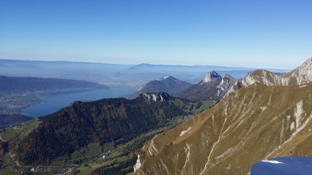 Le lac depuis le Crêt des Mouches