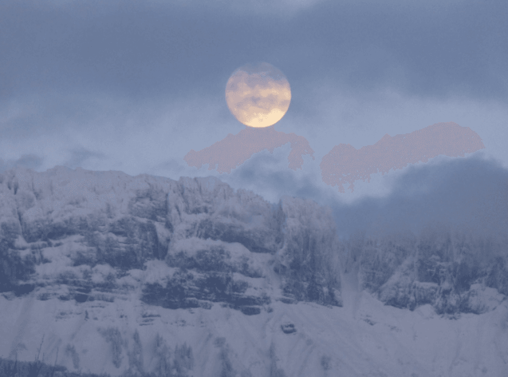 lever de lune sur le Parmelan enneigé