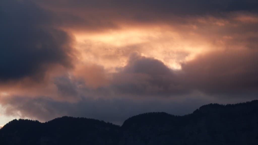 Lever de soleil sur le Parmelan