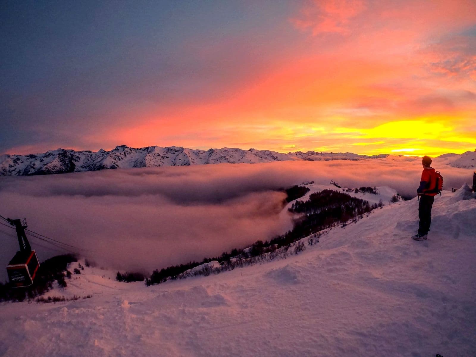 Image d'illustration pour Météo neige en montagne : les contrastes s'accentuent suivant les massifs