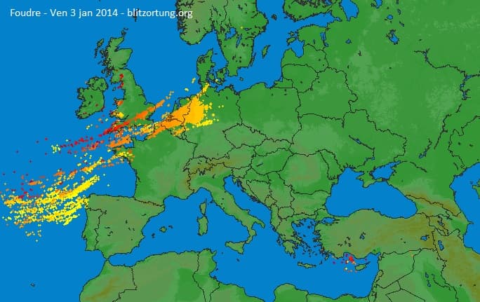 Image d'illustration pour Orages, vent, vagues et possible tornade sur le Nord de la France